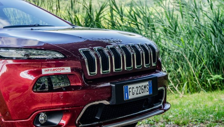 Test Drive Jeep Cherokee Overland, la prova del MultiJet da 200CV con 4×4 - Foto 26 di 27