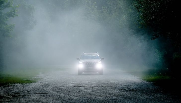 Test Drive Jeep Cherokee Overland, la prova del MultiJet da 200CV con 4×4 - Foto 4 di 27