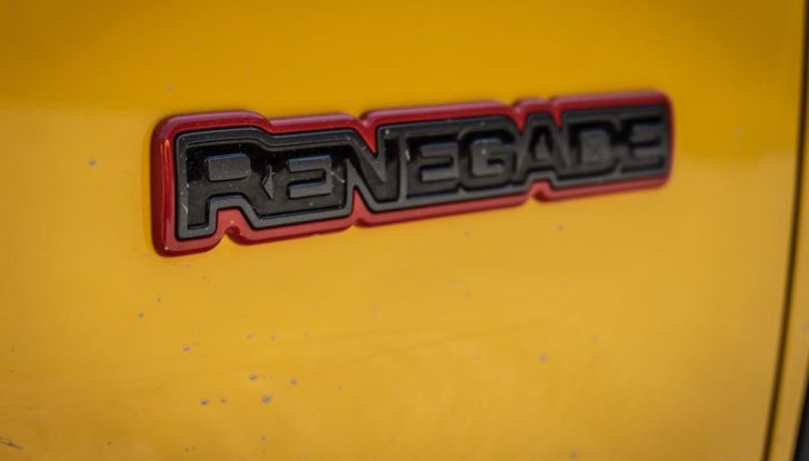 Prova completa Jeep Renegade 2019: Crossover dual su strada e in fuoristrada - Foto 5 di 24