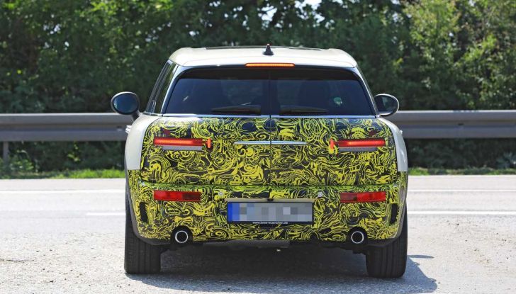 MINI Clubman, il facelift che introduce nuovi gruppi ottici - Foto 14 di 16