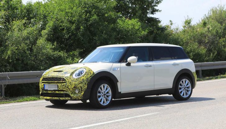 MINI Clubman, il facelift che introduce nuovi gruppi ottici - Foto 15 di 16