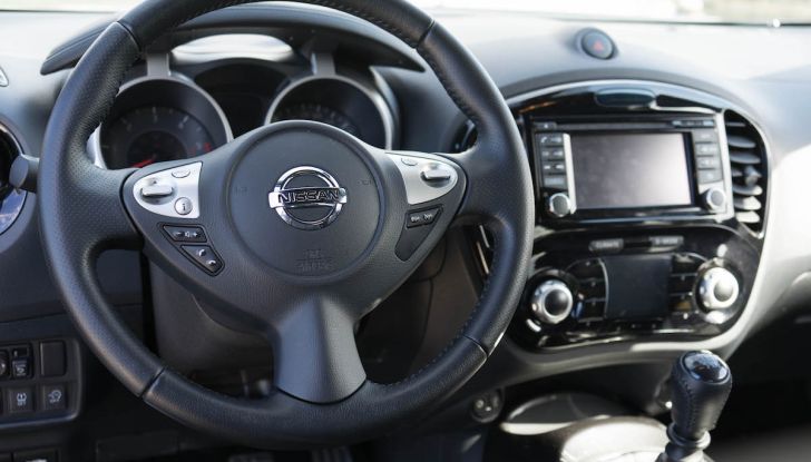 Prova Nissan Juke, Crossover Total Black con l’1.5 dCi da 110CV - Foto 18 di 37