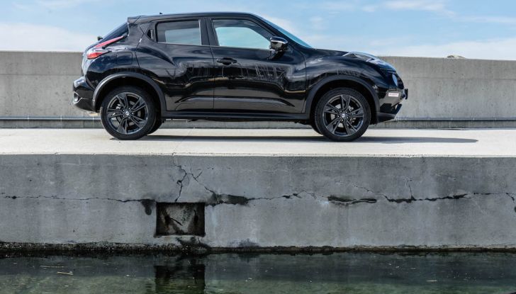 Prova Nissan Juke, Crossover Total Black con l’1.5 dCi da 110CV - Foto 24 di 37