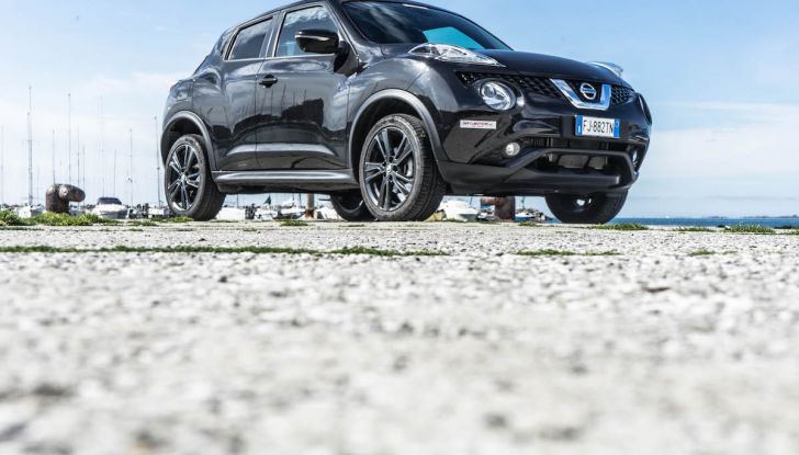 Prova Nissan Juke, Crossover Total Black con l’1.5 dCi da 110CV - Foto 7 di 37