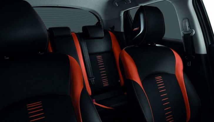 Nissan Juke 2018, lievi ritocchi per il crossover giapponese - Foto 8 di 10