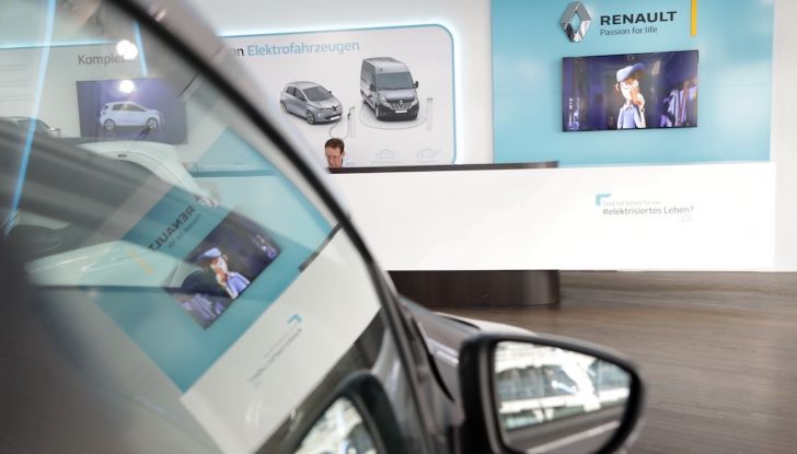 Renault Electric Vehicle Experience Center al debutto a Berlino - Foto 15 di 18