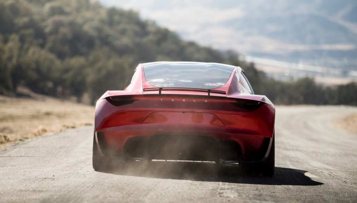 Tesla Roadster 2020 con speciale allestimento SpaceX Package - Foto 7 di 13