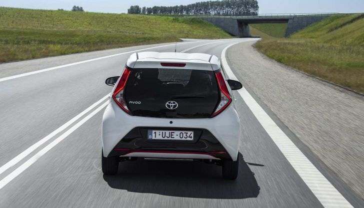 Nuova Toyota Aygo 2018, il lifting di mezza età - Foto 24 di 25