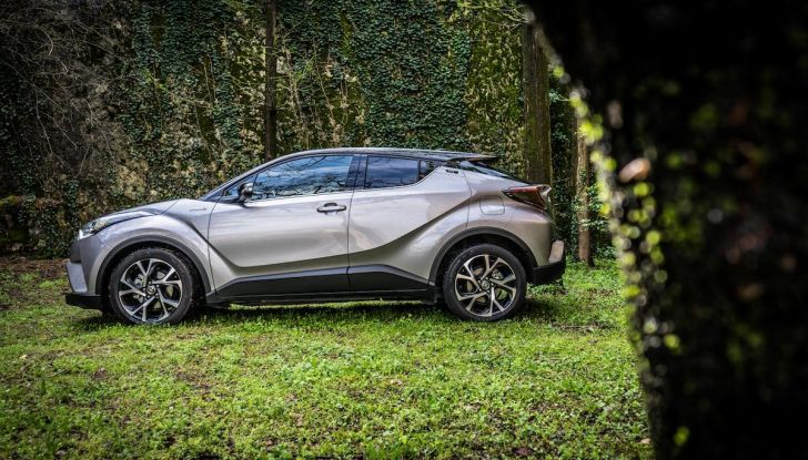 [VIDEO] Toyota C-HR 2018, La nostra prova dell’Hybrid SUV da 26Km/l - Foto 14 di 36