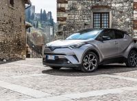 [VIDEO] Toyota C-HR 2018, La nostra prova dell’Hybrid SUV da 26Km/l