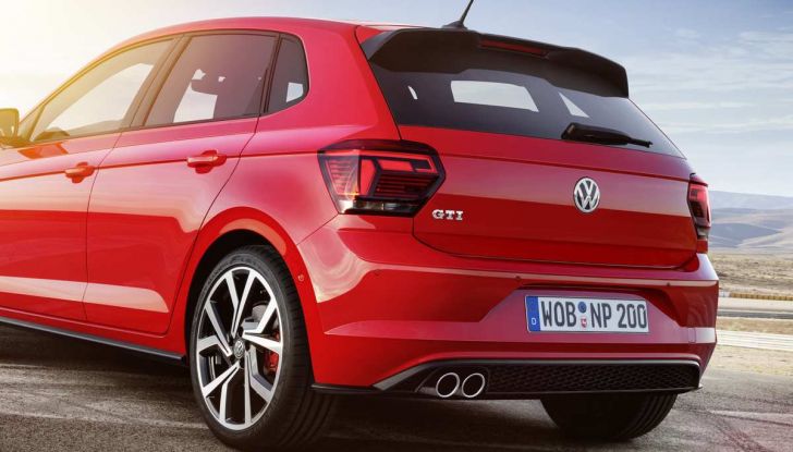 Volkswagen Polo GTI prova su strada e impressioni di guida - Foto 2 di 38