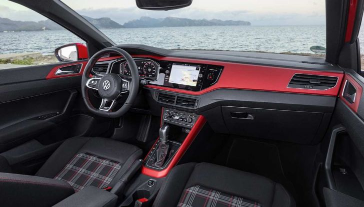 Volkswagen Polo GTI prova su strada e impressioni di guida - Foto 36 di 38