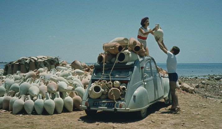 Citroën 2 CV: La “Toute Petite Voiture” - Foto 5 di 14