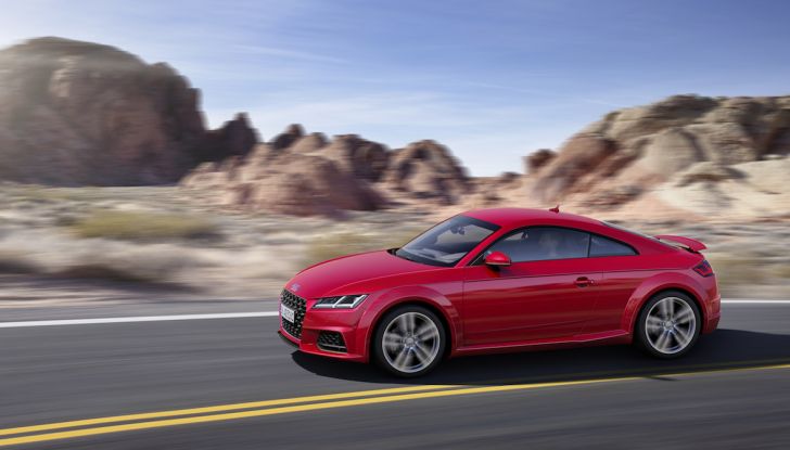 Nuova Audi TT 2018, il restyling per celebrare i 20 anni di produzione - Foto 2 di 34