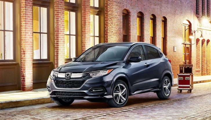 Nuova Honda HR-V 2019 Restyling: arrivano gli ADAS, addio al cambio manuale - Foto 1 di 5