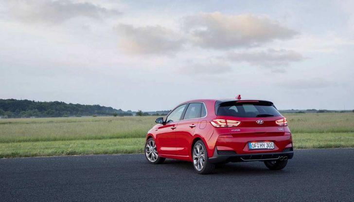 Hyundai i30 N Line, allestimento sportivo da 140 CV - Foto 7 di 14