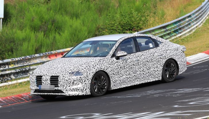 Nuova Hyundai i40 2020: berlina senza compromessi verso la guida autonoma - Foto 5 di 26