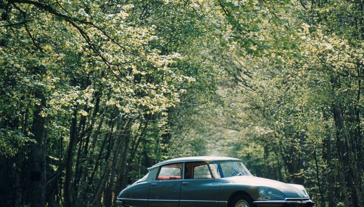 Il nuovo frontale di DS 19 - Foto 3 di 4