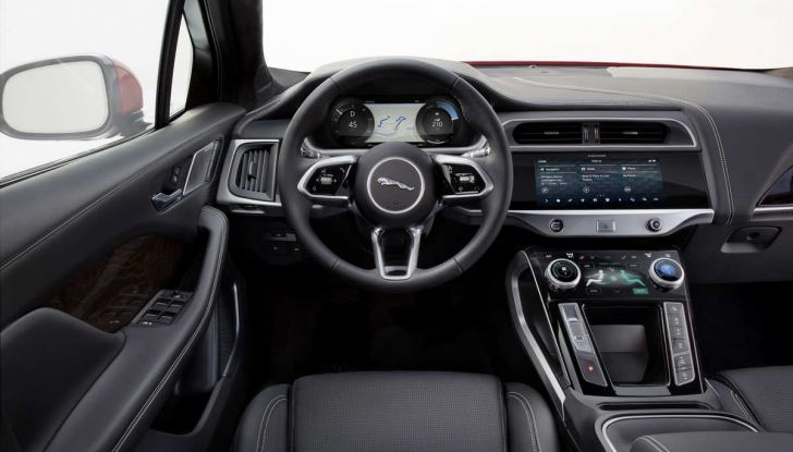Jaguar I-PACE prova su strada, prestazioni, autonomia e ricarica - Foto 13 di 29