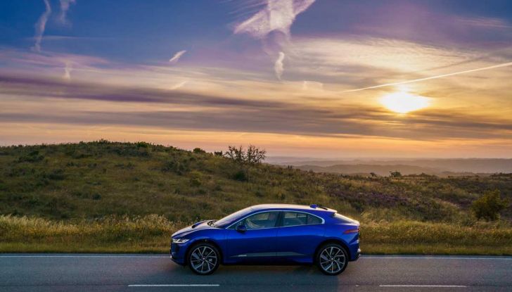 Jaguar I-Pace è Auto dell’Anno 2019 - Foto 16 di 25