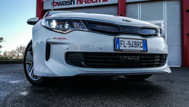 Kia Optima SW Plug-In Hybrid prova su strada, consumi e prestazioni - Foto 15 di 54