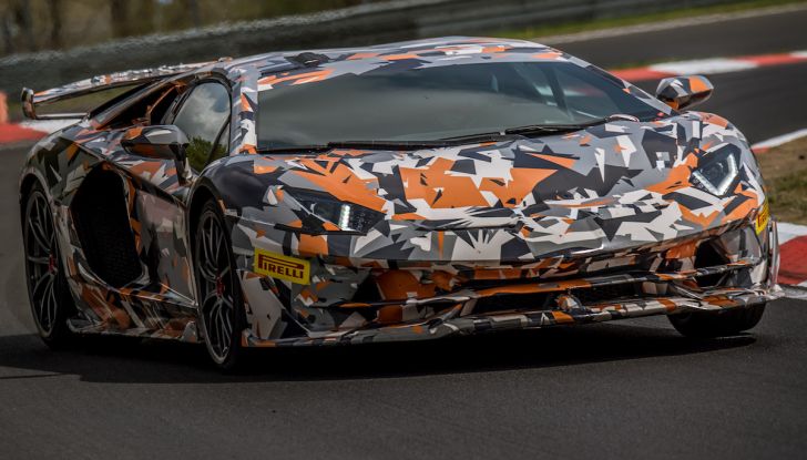 Lamborghini Aventador SVJ, record al Nurburgring: è la più veloce di sempre - Foto 1 di 11