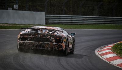 Lamborghini Aventador SVJ, record al Nurburgring: è la più veloce di sempre