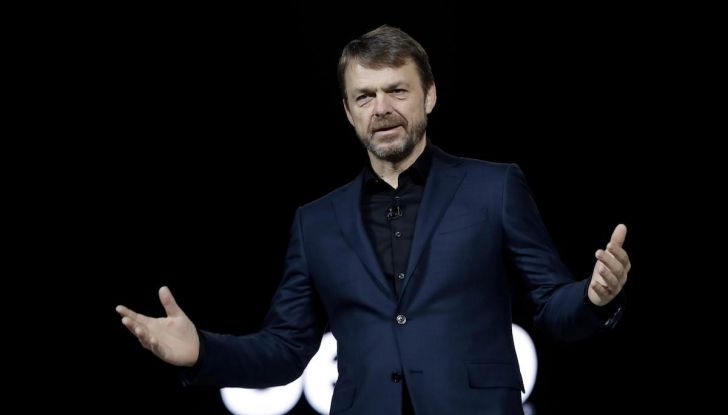 FCA dopo Marchionne: chi sono Mike Manley, Louis Camilleri e Suzanne Heywood - Foto 1 di 9