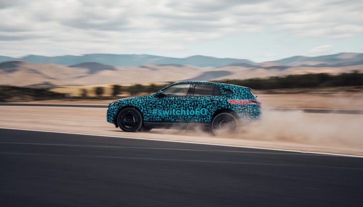Mercedes EQC, prezzi e allestimenti del SUV elettrico - Foto 35 di 59