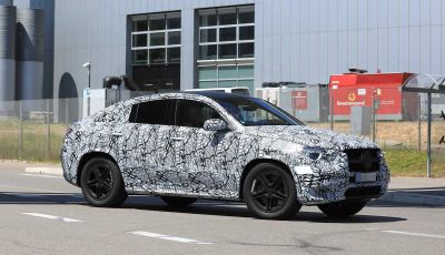 Nuova Mercedes GLE Coupè, test su strada della nuova generazione