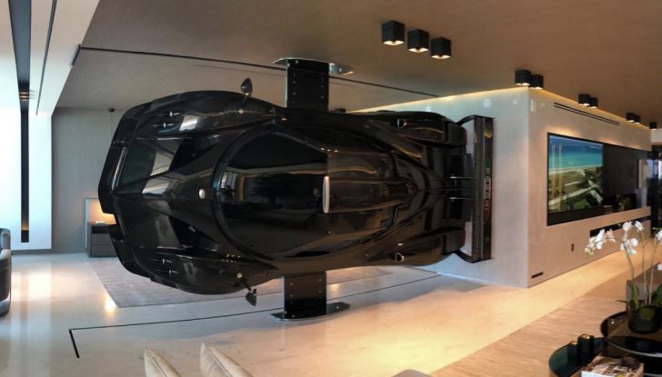 Pagani Zonda Revolucion: ottima per arredare una casa da 8 milioni a Miami - Foto 11 di 12