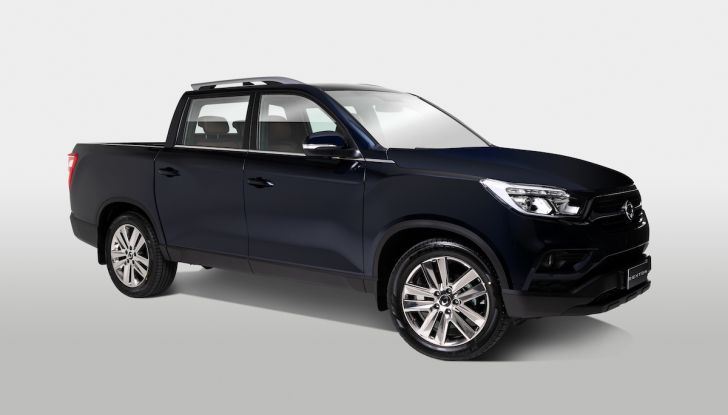 SsangYong Rexton Sports 2018: il pick-up pratico, solido e con 4WD - Foto 1 di 10