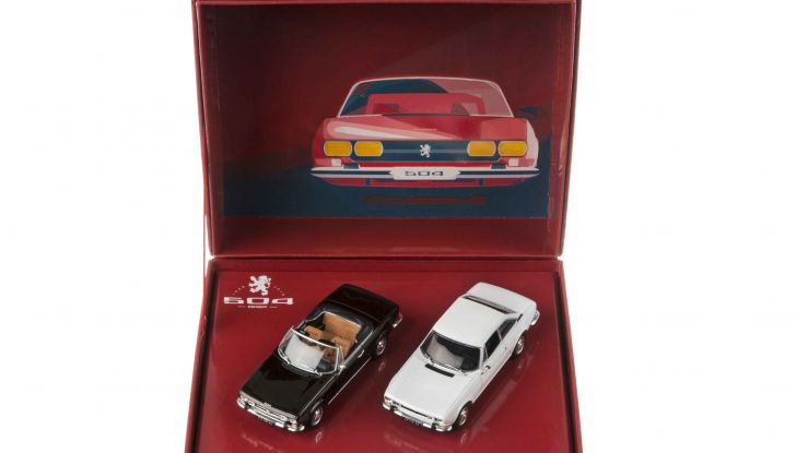 Peugeot presenta la collezione lifestyle “504 Legend” - Foto 5 di 5