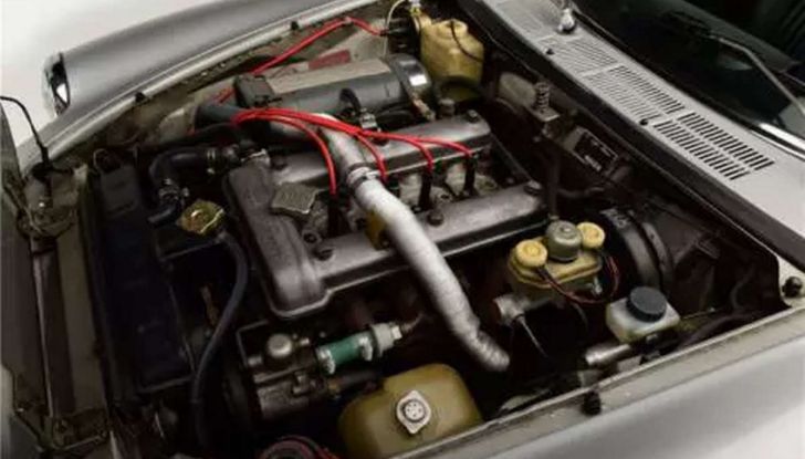 alfa-romeo-spider-muhammed-ali