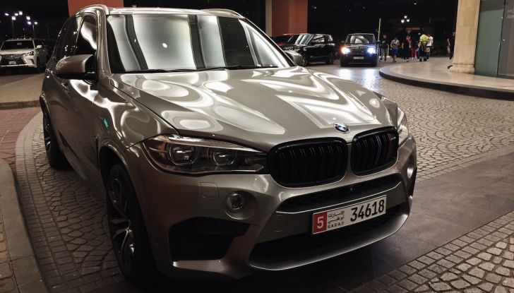 Dubai, noleggia una Lamborghini Huracán e prende 40 mila euro di multa in 3 ore - Foto 6 di 17