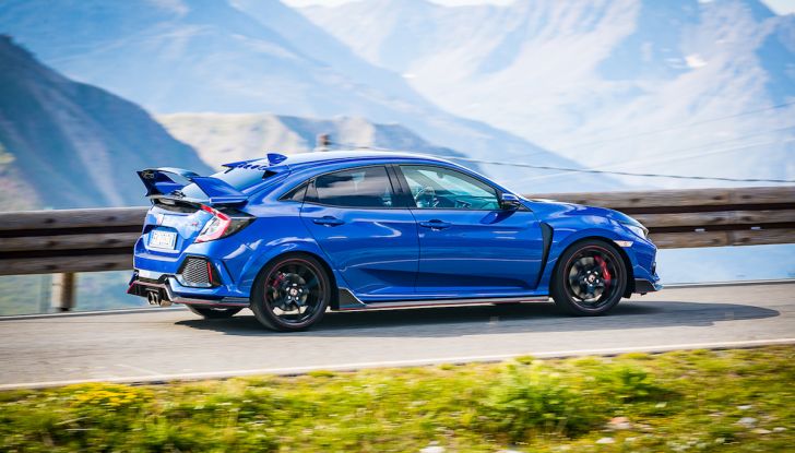 Prova Honda Civic Type R 2018: una vera sportiva senza rinunce nel quotidiano - Foto 29 di 32