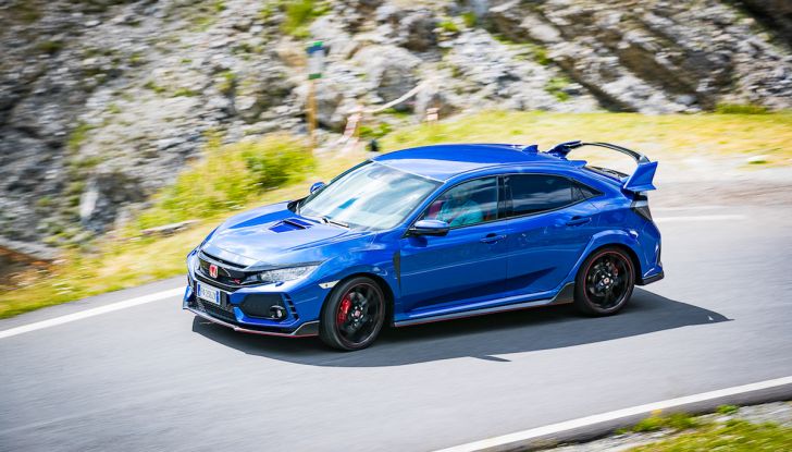 Prova Honda Civic Type R 2018: una vera sportiva senza rinunce nel quotidiano - Foto 8 di 32