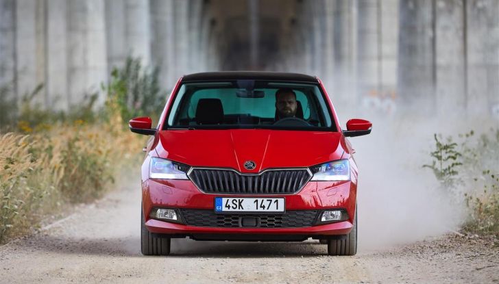 Nuova Skoda Fabia 2019: restyling completo e motori a 3 cilindri - Foto 1 di 18