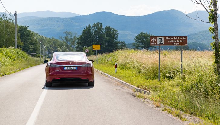 Un tributo a Nikola Tesla: viaggio con l’auto elettrica dall’Italia a Belgrado - Foto 38 di 41