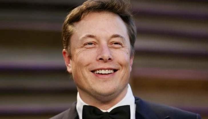 Tesla, oltre 1 miliardo e mezzo di km in Autopilot - Foto 9 di 14