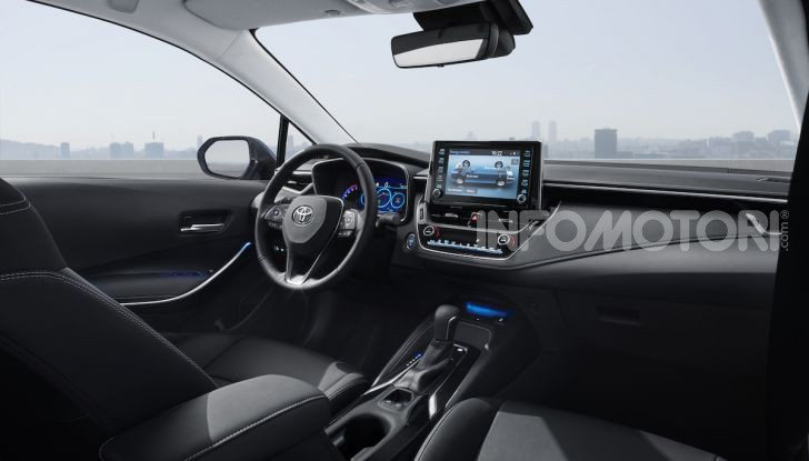 Toyota Corolla 2019: il ritorno di un mito per il segmento C - Foto 23 di 27