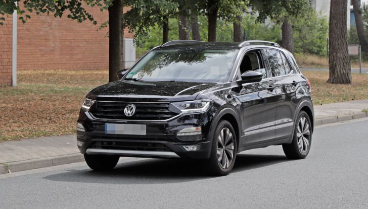 Volkswagen T-Cross First Edition: il City SUV compatto e funzionale - Foto 3 di 12