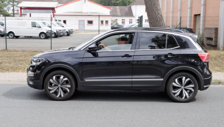 Volkswagen T-Cross First Edition: il City SUV compatto e funzionale - Foto 7 di 12