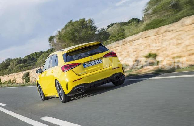 Nuova Mercedes-AMG A35 4MATIC - Foto 10 di 23