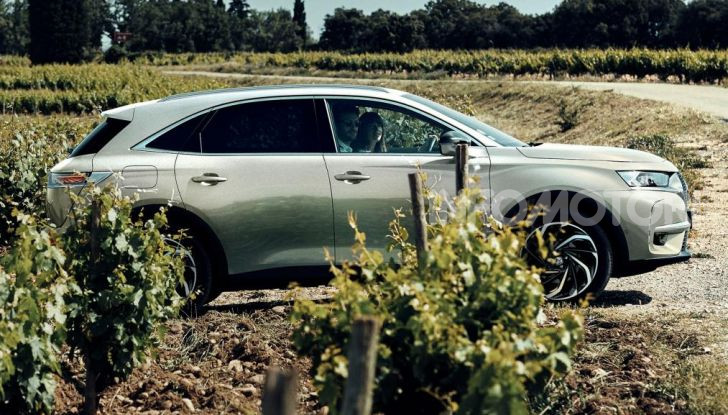 DS 7 Crossback E-Tense 4×4, ibrida a trazione integrale - Foto 9 di 11