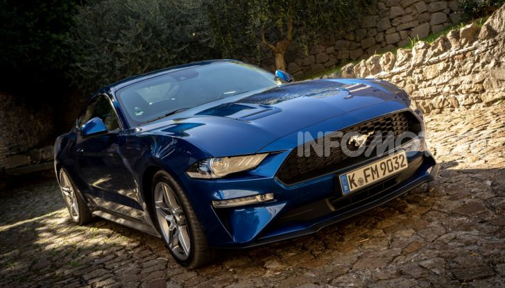 Nuova Ford Mustang GT 2018: La prova del V8 da 450CV - Foto 4 di 27