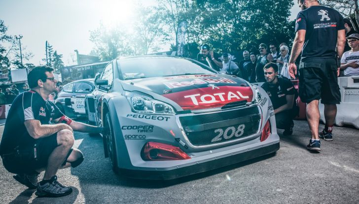 Gara di casa emozionante e spietata  per il Team Peugeot Total in Francia - Foto 2 di 4