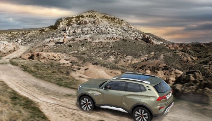 Lada Vision 4×4 Concept 2018: torna il SUV più economico al mondo - Foto 7 di 14