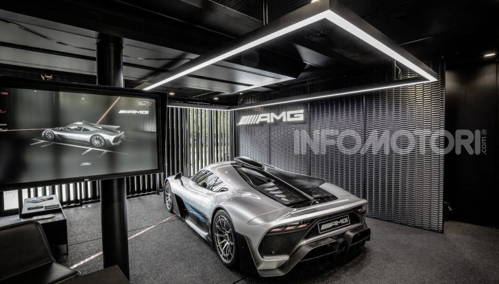 Mercedes-AMG ONE: La Hypercar da 1.000CV con motore da Formula 1 - Foto 6 di 7
