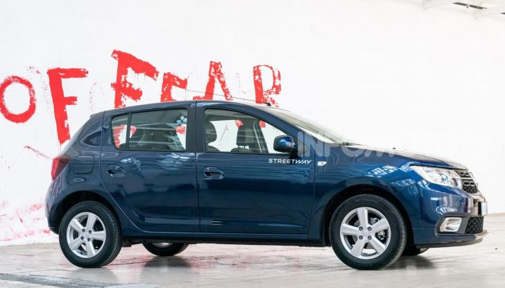 Nuova Dacia Sandero Streetway, prezzi da 7.450 euro - Foto 7 di 9
